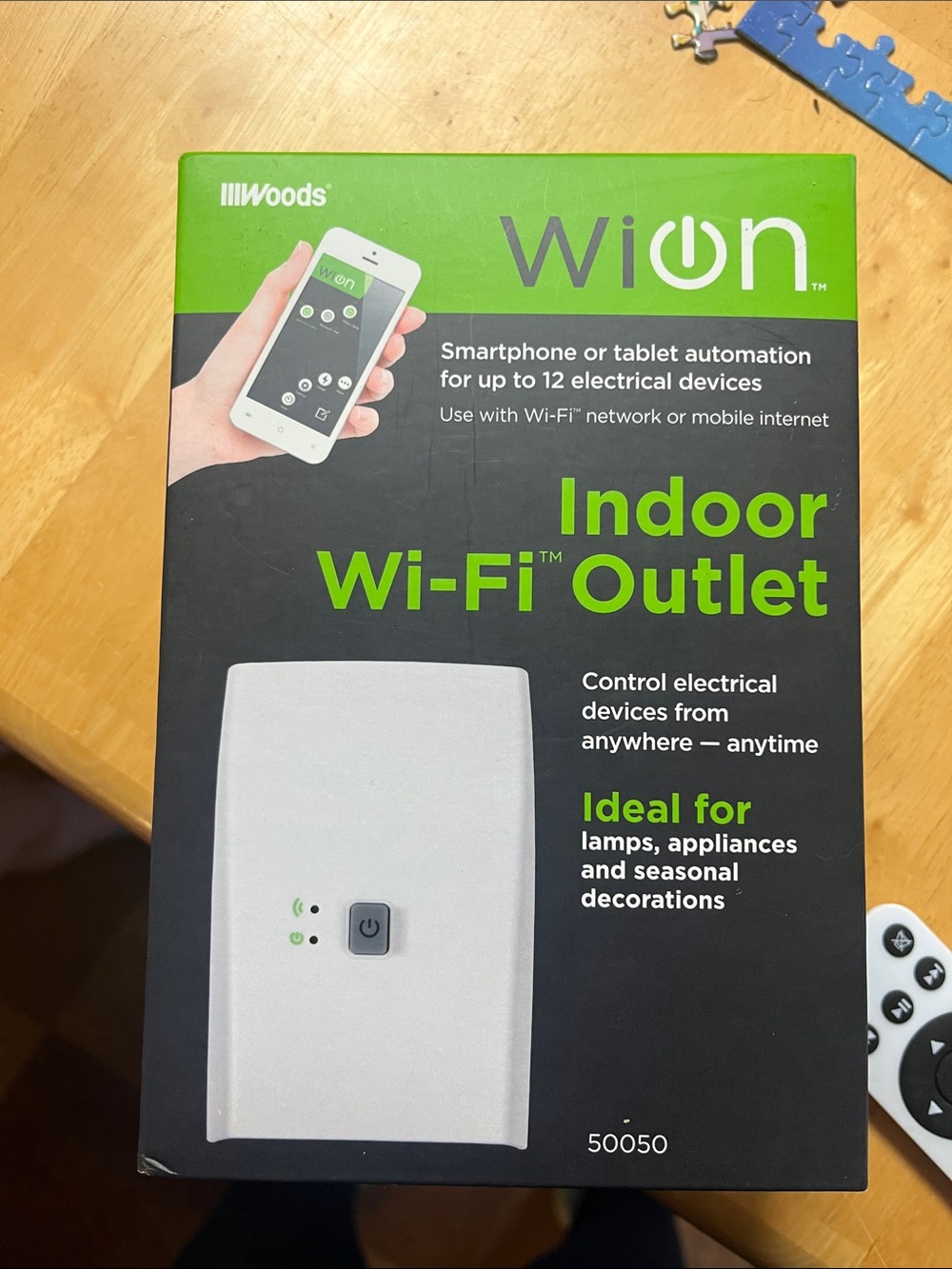 WiOn Indoor Wi‑Fi Outlet - White